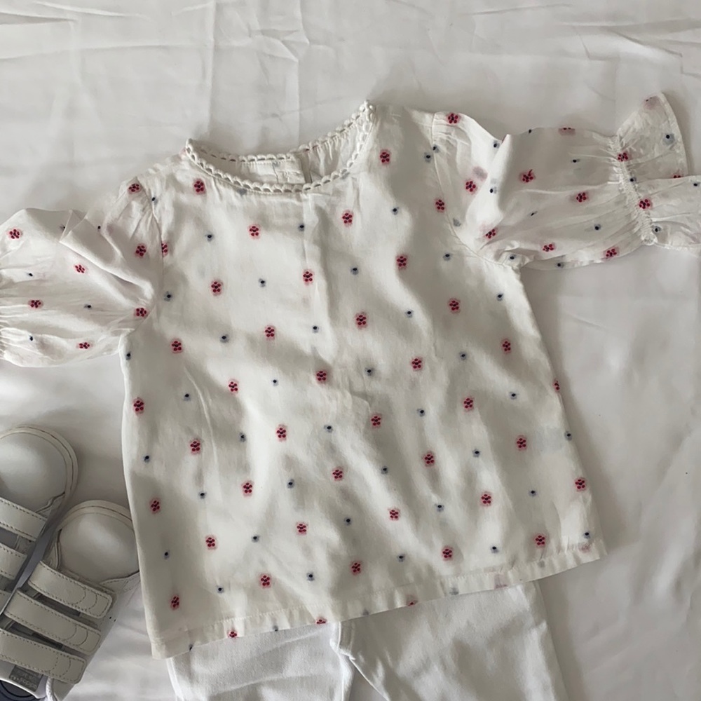 Jaine and Jack Bell sleeve blouse